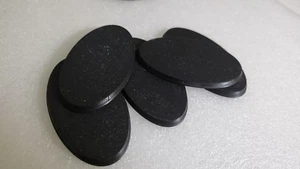 5er Pack, 75x42mm Kunststoff Oval Bases Miniatur Wargames Tisch Gaming TEXTURIERT - Bild 1 von 3