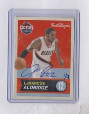 LaMARCUS ALDRIDGE 2011-12 PANINI PAST & PRESENT ON-CARD AUTOGRAPH AUTO #1/4