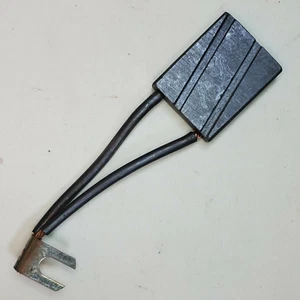 Carbon Brushes fits Still Forklift 354806 10X32X40 mm - Picture 1 of 9