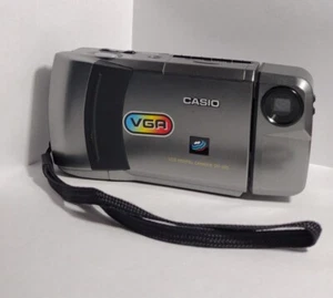 Casio QV-120b LCD Digital Camera 2MB Storage 640x480 Resolution w/ Leather Case - Picture 1 of 11