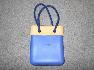 O BAG GENUINE! DARK BLUE RUBBER & BURLAP TOP SHIP ROPE HANDLES TOTE BAG        - Image 1 of 4