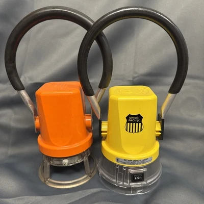 De colección - Starlite 292/Union Pacific Yellow & Starlite 222 Naranja - Linternas RR Foto 1 de 4