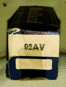 NUEVO DE LOTE ANTIGUO Mullard 92AV tubo de vacío radio TV válvula, PROBADO - Imagen 1 de 3