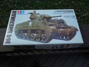 NEW Tamiya 1:35 U.S Medium Tank M4 Sherman Early Production Plastic Model Kit - Picture 1 of 7