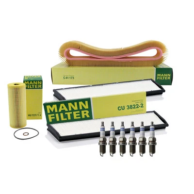 Kit de servicio de filtro Mann para Mercedes-Benz 300CE Foto 1 de 2