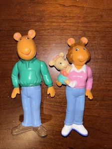 Vintage 1996 Arthur Aardvark Dad Mom Kate PBS Kids 2 Figures Hasbro PVC Toy - Picture 1 of 4