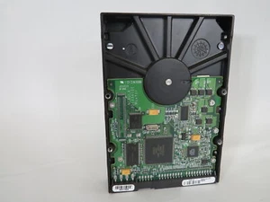 Maxtor 32049H2 DiamondMax Hard Drive Disk 20.4GB VL:40 5400rpm USED - Picture 1 of 3