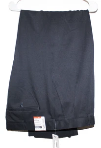 Van Heusen Traveler Dress Pants Classic Fit No Iron Dark Blue 40 x 34 Pleated - Picture 1 of 4