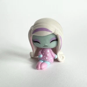 Monster High Minis Series 1 Sleepover Ghouls Abbey Bominable 1" Mini Figure - Picture 1 of 5