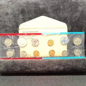 Juego de 10 monedas Kennedy 1968 de medio dólar (OGP) 40 % de plata - Imagen 1 de 2