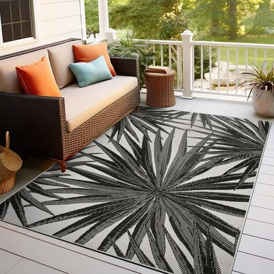 Alfombra Exterior Rugshop Hojas Tropicales Reversible Interior Exterior Alfombra Negra 5x7 Foto 1 de 4