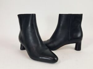 Vince Hilda Black Leather Pointy Toe Ankle Zip Booties Shoes Size 7