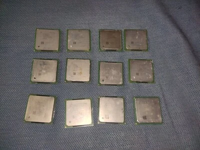 Lot 12x Intel Pentium 4 / Celeron Socket 478 CPUs Processor Retro Vintage - Immagine 1 di 4