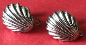 Vintage Clam Clamshell Shell Sterling Silver 925 Screw Back Earrings - Picture 1 of 3