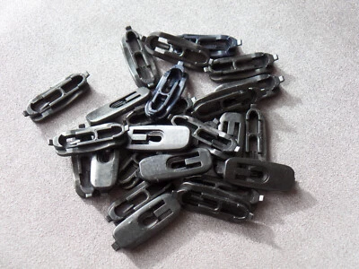 20x Audi A3 8L1 Zierleisten Befestigung Clips Klips 8L0853909 - Bild 1 von 4