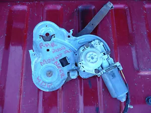 95-05 Mountaineer Explorer, regulador de ventana trasera RH y motor fabricante de equipos originales - Imagen 1 de 2