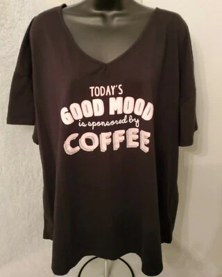 Camisa de dormir Secret Treasures feminina 3X 22W/24W humor de hoje é por café - Imagem 1 de 4