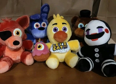 Complete Set of 5 Five Nights at Freddy’s Jazwares 8” Plush Glow Eyes FNAF 2025 - Image 1 of 4