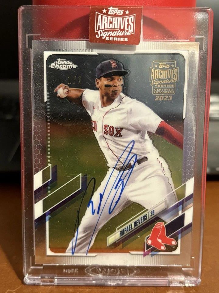 2023 ARCHIVES SIGNATURE SERIES RAFAEL DEVERS 1/1 AUTO RED SOX ON CARD AUTO - Image 1 of 1