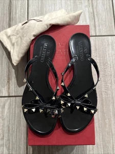 Valentino Garavani Zehenstegsandalen Rockstud Schleife Größe 37 - Bild 1 von 7