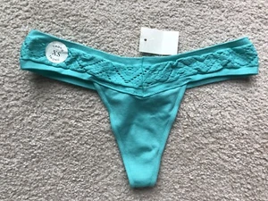 Aeropostale Live Love Dream Chevron Cutout Seamless Thong Womens Turquoise XS - Picture 1 of 5