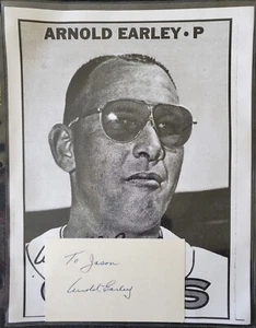 Arnold Earley Autograph Boston Red Sox MLB 3x5 Index Card - Picture 1 of 2