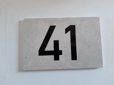 House Number Sign Plastic Sandsteinoptik Foiled 5 29/32x3 15/16in - Image 1 of 3