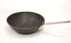 Calphalon Commercial Aluminum Cookware G175HC Anodized 8 in Wok - Picture 1 of 8