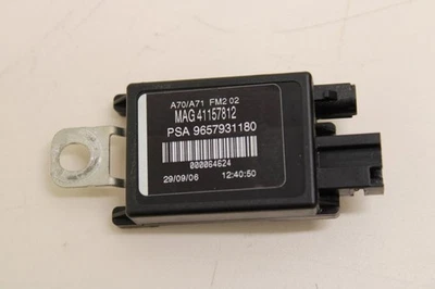 AMPLIFICADOR DE ANTENA Peugeot 207/207+ (WA/WC/WM) 2007 9657931180 / 41157812 - Imagen 1 de 3