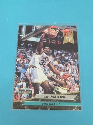 Tarjeta de baloncesto 1992-93 Ultra #217 Karl Malone Utah Jazz J4 Foto 1 de 2