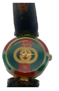 Reloj GUCCI Clásico Rojo y Verde De Colección Logo En La Cara Funciona Tiene Batería Nueva - Imagen 1 de 10