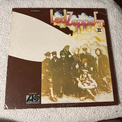 Led Zeppelin – Led Zeppelin II – Atlantic SD 8236 – VG+/VG – PR Pressing - Image 1 of 4