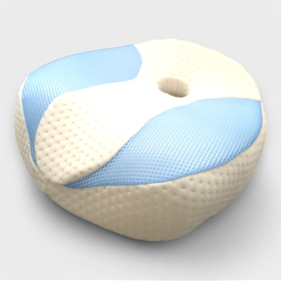 Secret Spring Magisches Kissen Nackenkissen / inkl. Ersatzbezug // Neuware - Bild 1 von 4