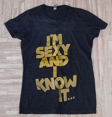 Camisa Quad City CrossFit Sexy & I Know It ~ Feminina Grande G ~ Academia Seth Rollins - Imagem 1 de 4