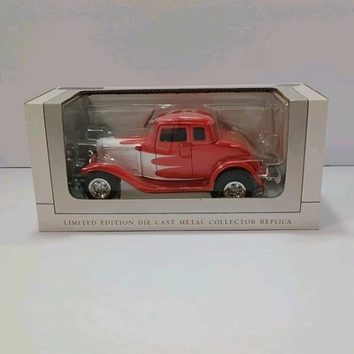 1932 Ford Coupe 1:25 Scale Diecast SpecCast Hot Rod Detroit Autorama 2007 - Image 1 of 4
