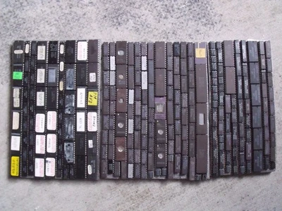 ELEKTRONIK TEILE*EPROMs KONVOLUT*ICs PLASTIK und KERAMIK GEHÄUSE*MEHRERE TYPEN - Bild 1 von 4