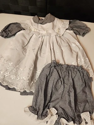 Handmade Vintage Black White & Pinafore W Bloomers Baby  Dress 12/18 Month (FF7) - Image 1 of 4