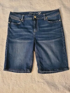 Women's Seven7 Bermuda blue denim shorts size 16 excellent used condition - Picture 1 of 6