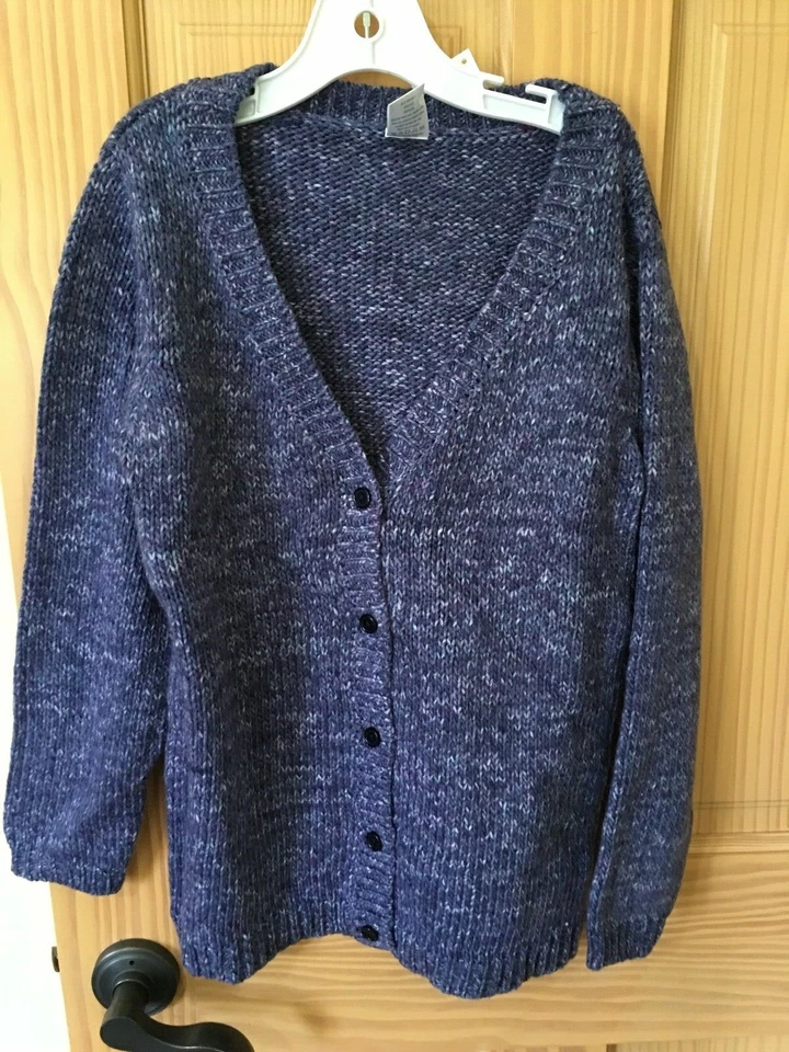 NUEVO CON ETIQUETAS Gymboree Niña Suéter Cárdigan Chaqueta Azul Púrpura Outlet 5/6 Foto 1 de 1
