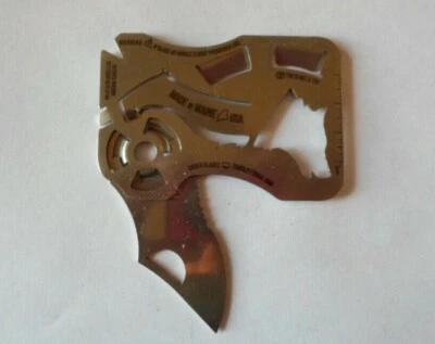 Maine Wild Card, Tarjeta de Crédito de Bolsillo Multiherramienta 11 en 1, Hecho en EE. UU. Foto 1 de 3