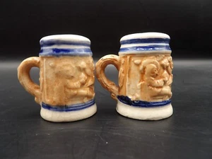 Vintage Beer Stein Salt and Pepper Shakers Brown Blue 2" Japan - Picture 1 of 10