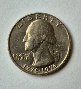 1776-1976 Bicentennial Quarter, No Mint Mark, Drum Errors. - Picture 1 of 2