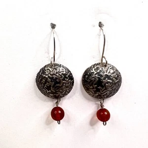 925 Sterling Silver Dangle Earrings Textured Hammered Moon Real Amber Bead 1.5” - Picture 1 of 7