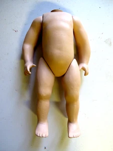 Corpo " Neonato " Gambe Dritte 19 CM Composizione Riproduzione - Foto 1 di 3