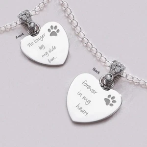 Pérdida De Gato, Perro, Mascota, Collar con Grabado, Huellas En Colgante Corazón - Imagen 1 de 4