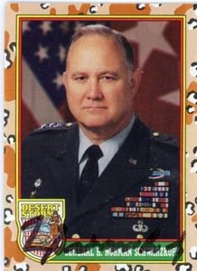 General H. Norman Schwarzkopf Signed Desert Storm Trading Card - Bild 1 von 2