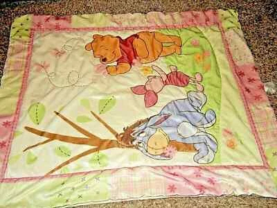 8升迪士尼小熊维尼小猪花卉毛绒丝绒婴儿毯婴儿床被子 — 第 1/3 张图片