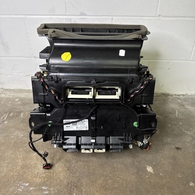 2013-17 Audi Q5 HVAC AC испаритель сердечник и корпус в сборе A/C 8T1820005 OEM - Изображение 1 из 4