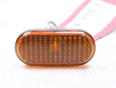 Répétiteur aile droite occasion RENAULT CLIO II Phase 1 - 1.2 - - Immagine 1 di 3