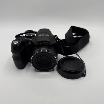 Fujifilm FinePix S Series S2000HD 10.0MP Digitalkamera - Schwarz - Bild 1 von 4